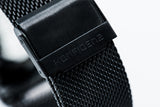Black mesh strap minimalist watch- White and Blue canvas straps